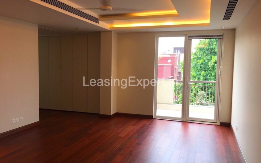 4 BHK New Builder Apartment for Rent in Shanti Niketan South Delhi | Super Luxury Floor on Third Floor with Terrace