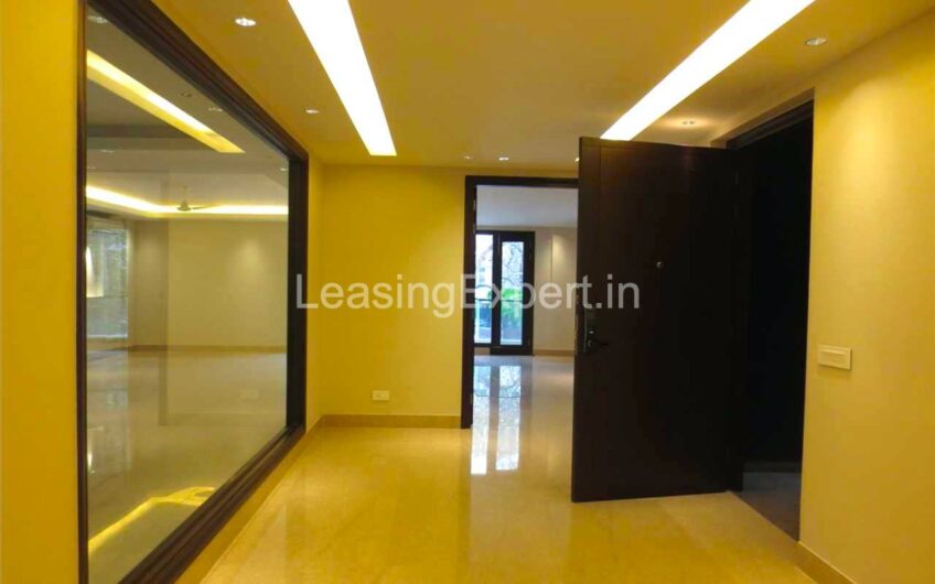 4 BHK Builder Floor Apartment for Rent/ Lease in West End Colony Delhi | Luxurious Apartment on First Floor in South Delhi