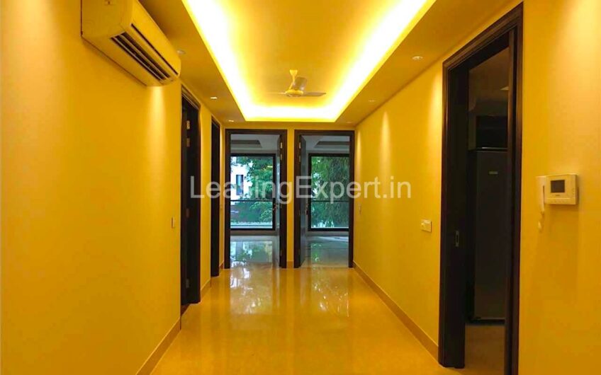 4 BHK Builder Floor Apartment for Rent/ Lease in West End Colony Delhi | Luxurious Apartment on First Floor in South Delhi