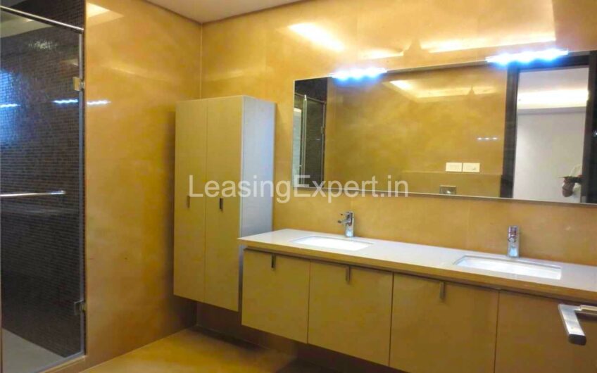 4 BHK Builder Floor Apartment for Rent/ Lease in West End Colony Delhi | Luxurious Apartment on First Floor in South Delhi