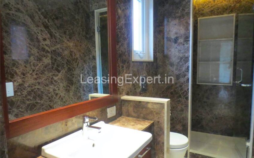 Residential Builder Floor for Rent in Panchsheel Park New Delhi | 4 BHK Luxury Duplex Apartment in South Delhi