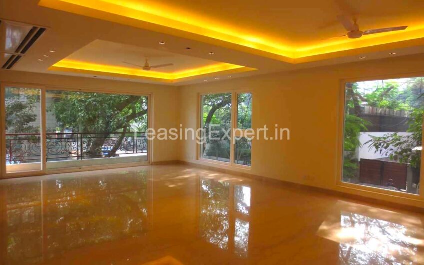 Residential Builder Floor for Rent in Panchsheel Park New Delhi | 4 BHK Luxury Duplex Apartment in South Delhi