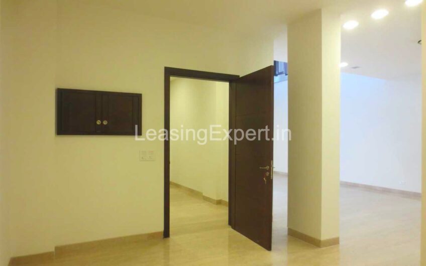 Residential Builder Floor for Rent in Panchsheel Park New Delhi | 4 BHK Luxury Duplex Apartment in South Delhi