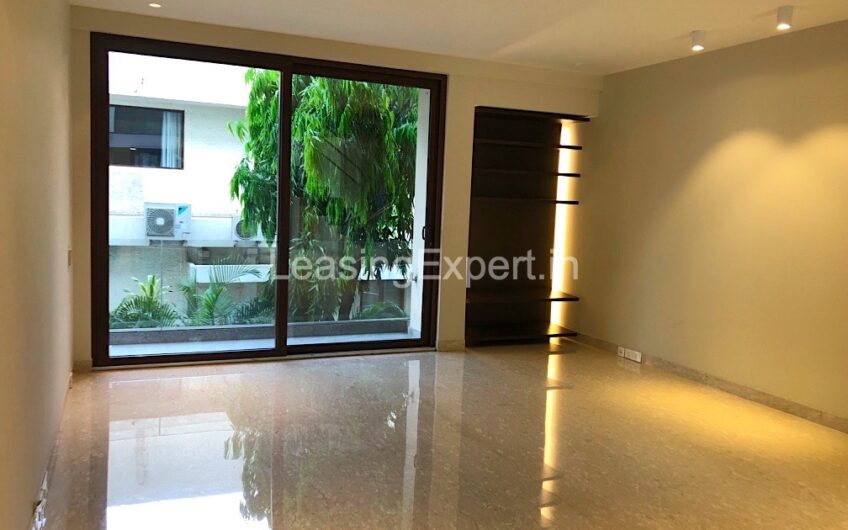 Residential Builder Floor for Rent in Panchsheel Park New Delhi | 4 BHK Luxury Duplex Apartment in South Delhi