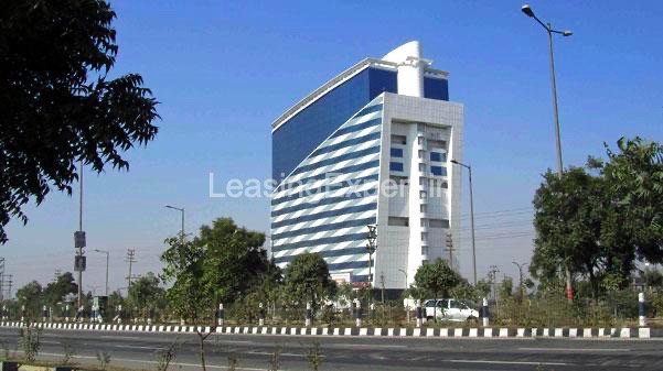 Commercial Property For Rent/ Lease in Advant Navis Business Park, Sector-142, Noida | Office Space in Advant Towers Noida