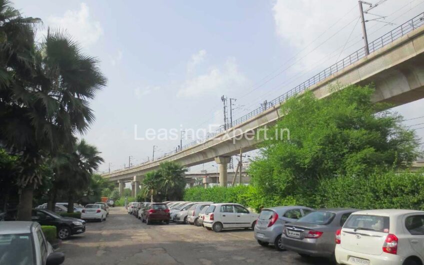 Commercial Property for Lease/ Rent in Mohan Co-operative, New Delhi | Furnished Office in Mohan Industrial Estate